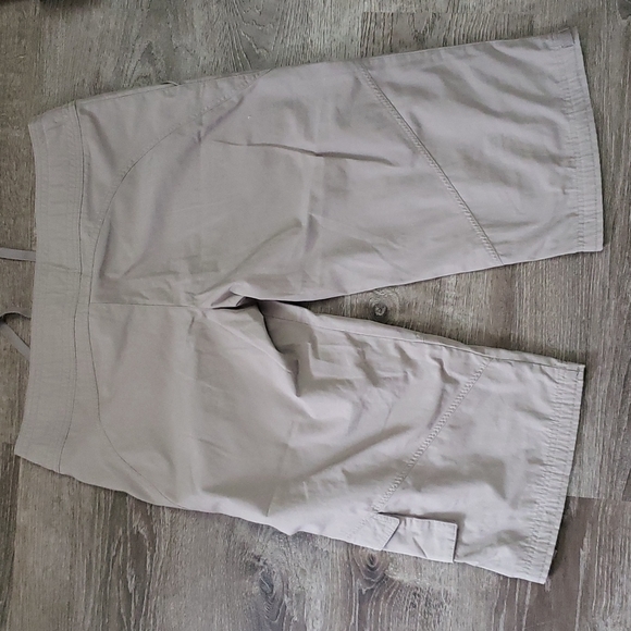 Nike Gray Capris Draw String Hems Size L - Picture 6 of 7